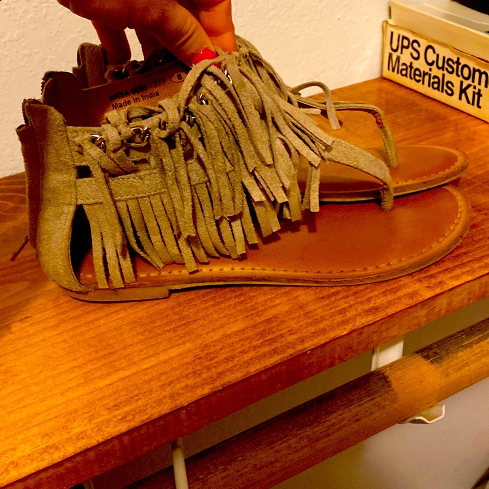 Not Rated size 8